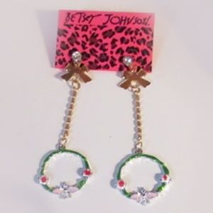 Dangling Earrings - Rhinestone on top with a Bow below-Adorable little pink Bee